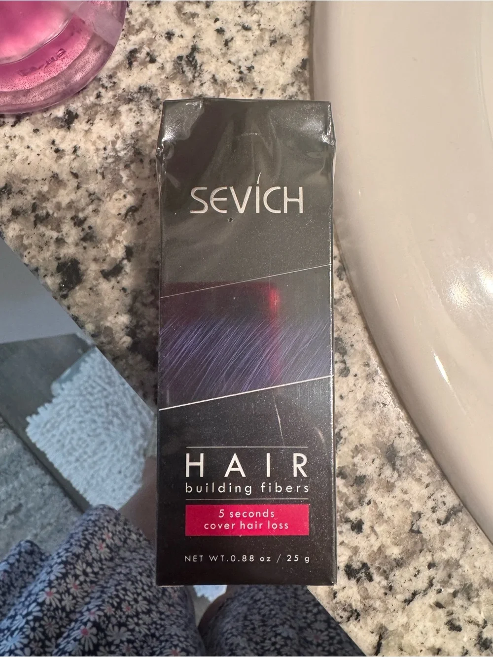 Medium blonde Hair Building Fibers — Instant Coverage